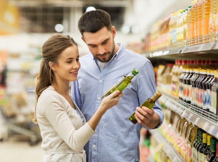 Come scegliere l'olio d'oliva al supermercato