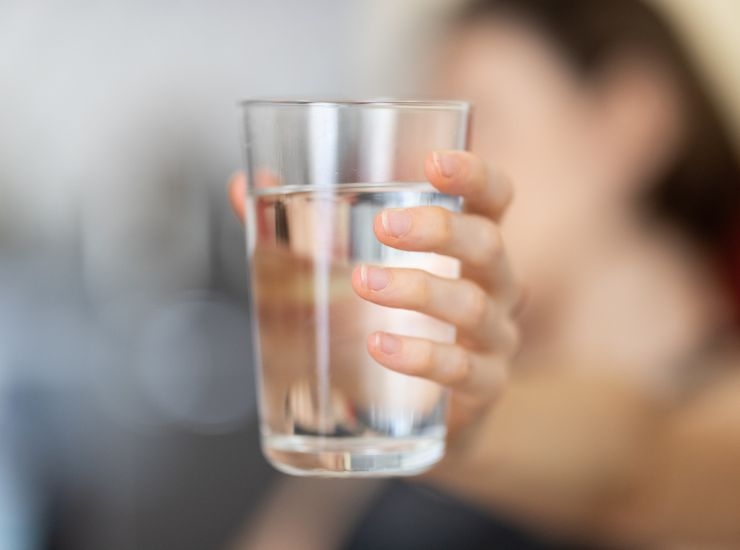 Quanta acqua bere al giorno