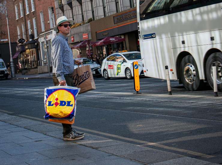 Spesa grossa da Lidl (pexels.com) - romagnaatavola.it