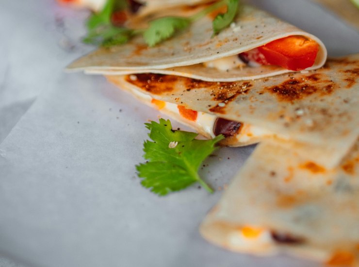 Una piadina autentica (pexels.com) - romagnaatavola.it