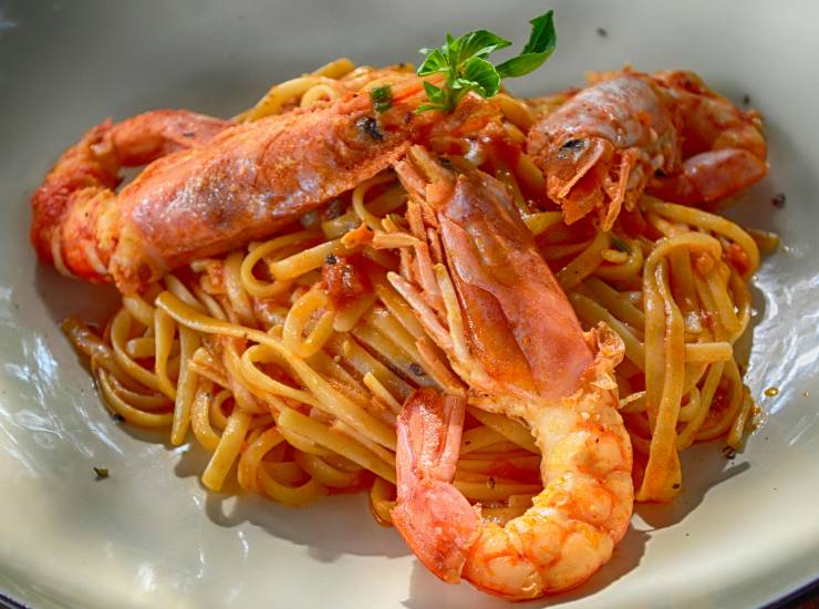 Gamberi puliti (pexels.com) - romagnaatavola.it