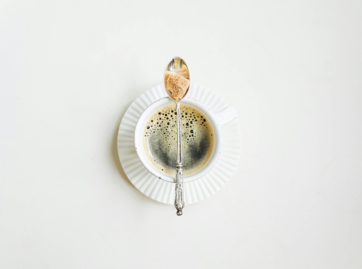 Zucchero e caffè (pexels.com) - romagnaatavola.it