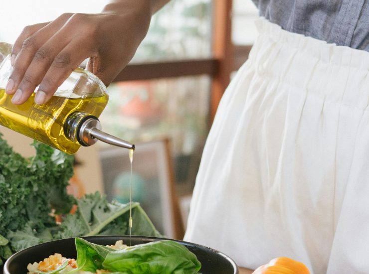 Olio extravergine di oliva (pexels.com) - romagnaatavola.it