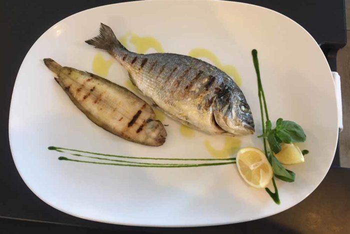 Grigliata con pesce fresco San Demetrio Restaurant di Cesena