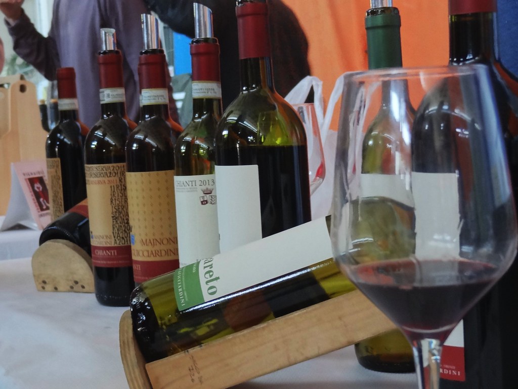 Degustazione di Sangiovese di Romagna a Bologna: solidarietà per le alluvioni