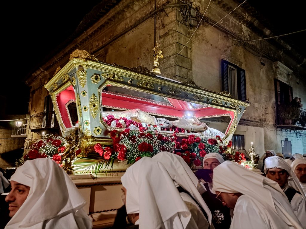 La Festa di Forlì per la Madonna del Fuoco: Fede, Tradizioni e Gioia