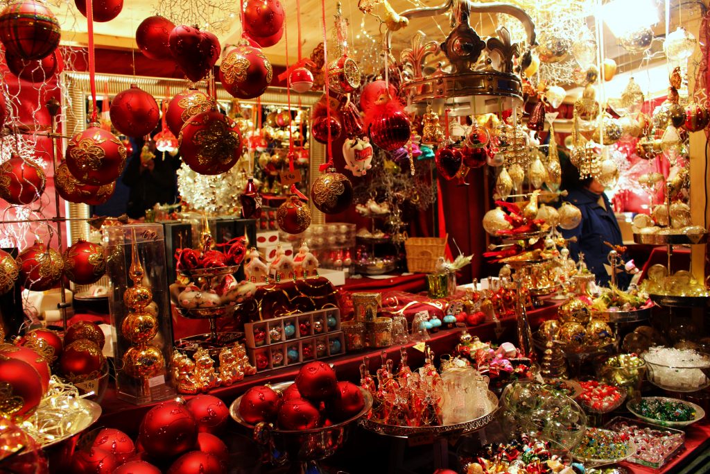 Festive Delights in Bellaria-Igea Marina: A Romagna Christmas Celebration