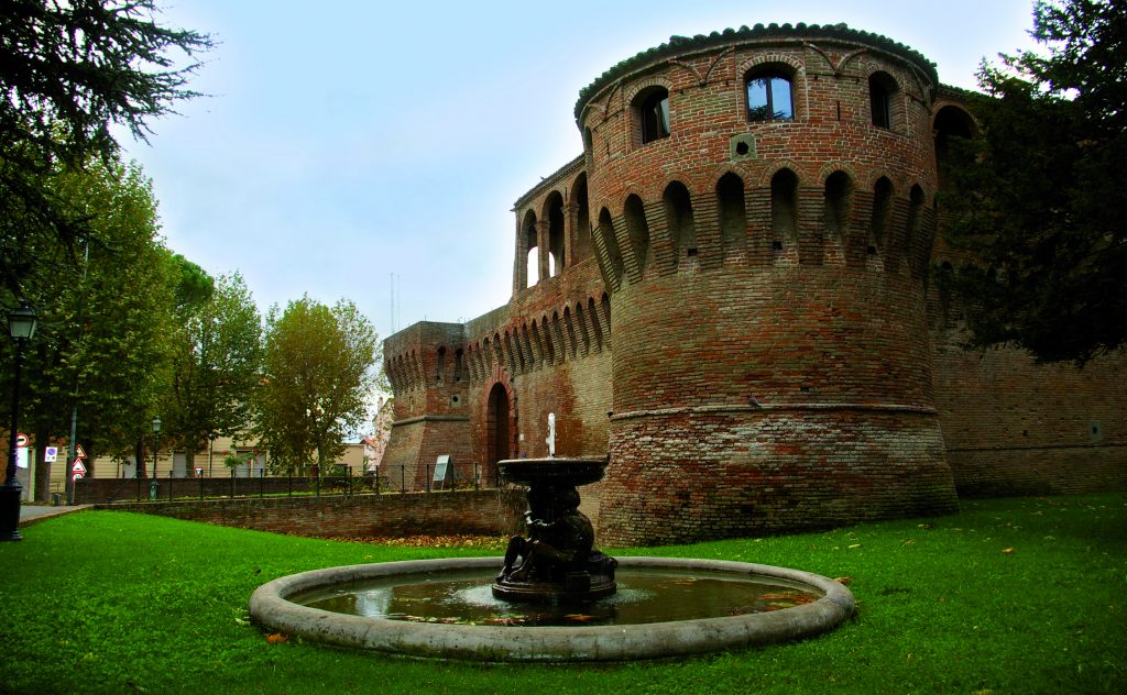 Ritrovare Sé nella Natura: Escursioni Narrative in Romagna