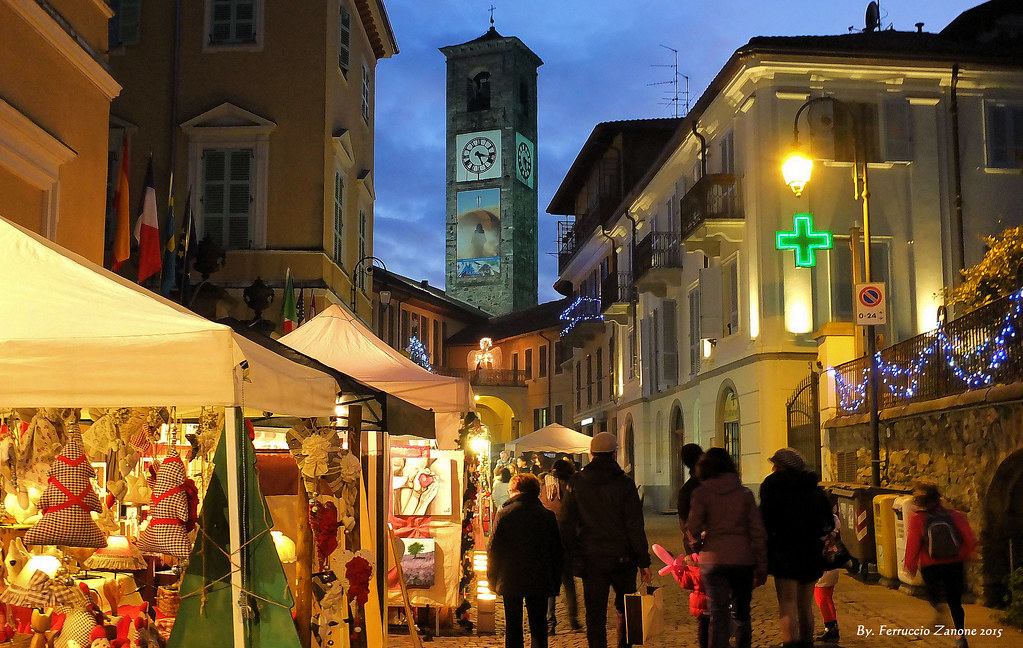 Natale a Classe: Mercatino e Magia al Museo