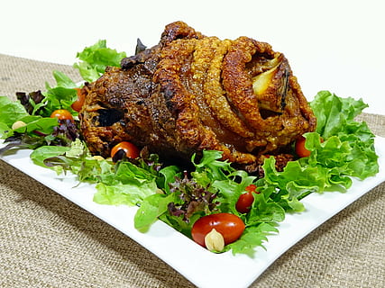 Festa della Porchetta di Mora Romagnola a Brisighella: un viaggio nei sapori appenninici