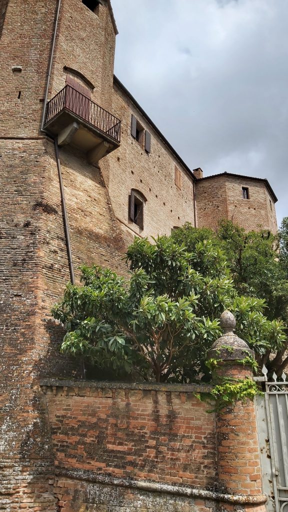 Le Cripte Segrete di Santarcangelo: Un Viaggio nel Sottosuolo Romagnolo