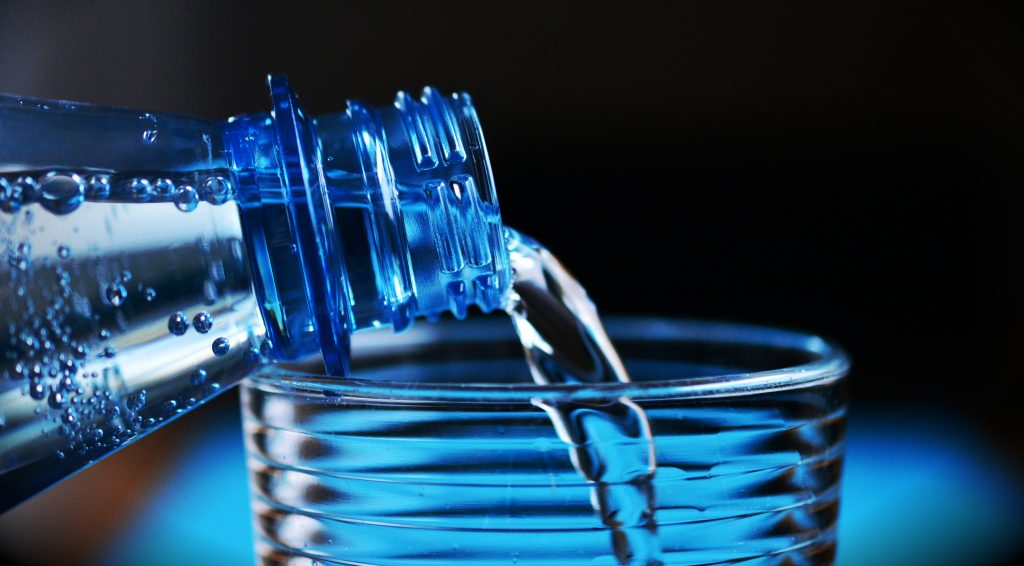Guida alla scelta consapevole dell’acqua minerale