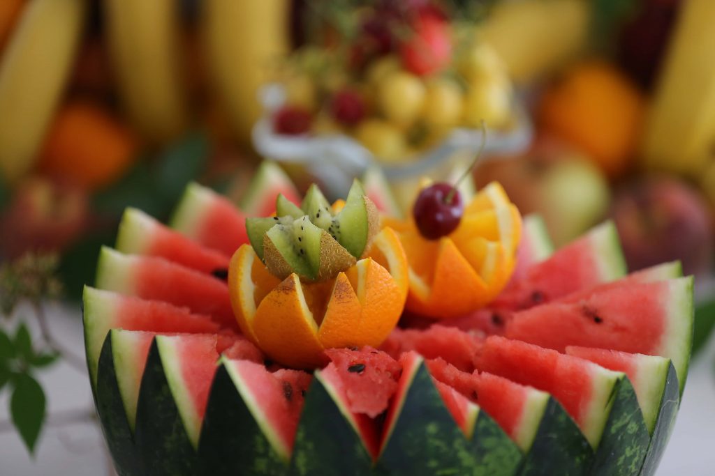 Stile di vita sano ed esotico: le tendenze culinarie estive