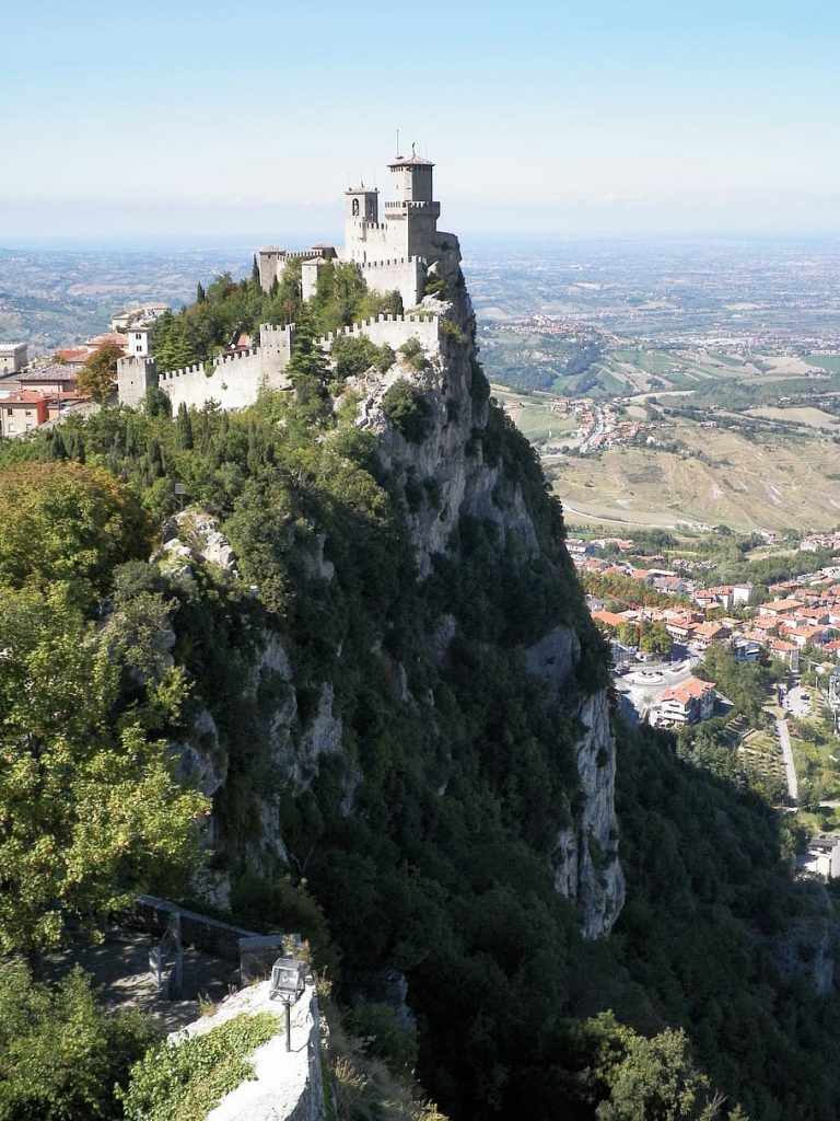 Serata Enogastronomica sotto la Luna Piena a Oriolo dei Fichi