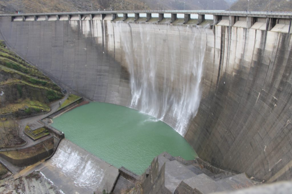 Esplorando il Lago di Ridracoli: un’oasi di pace nel cuore della Romagna