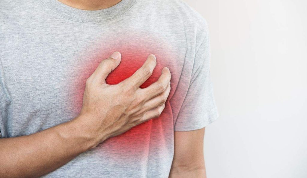 Digiuno intermittente, ma quale dieta salutare: “Causa problemi al cuore” | Il medico ha vuotato il sacco