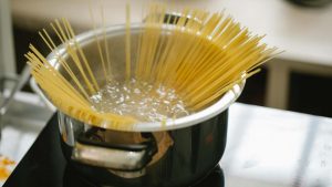 Acqua della pasta (pexels.com) - romagnaatavola.it
