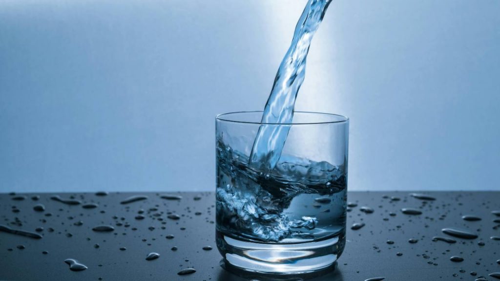 Acqua fredda (pexels.com) - romagnaatavola.it