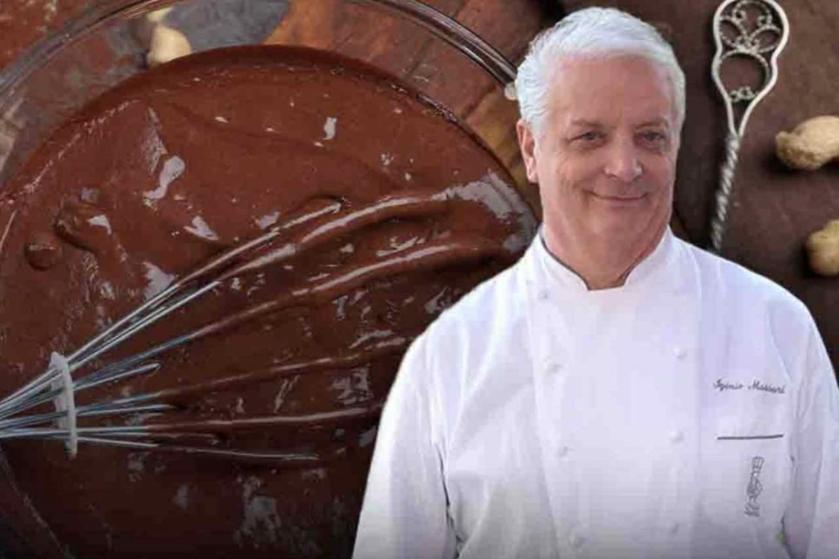 Cioccolata calda, la ricetta segreta di Iginio Massari | Se la fai così la vorranno tutti per Natale