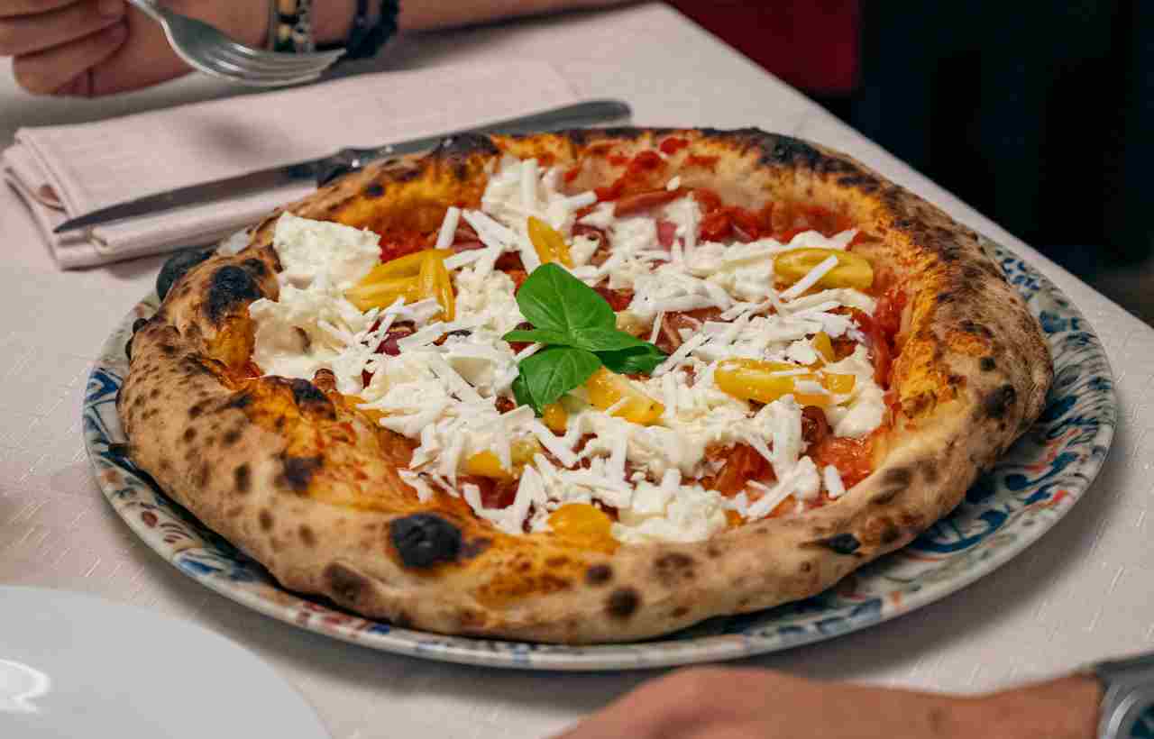 Questa è la pizzeria migliore d’Italia: ha vinto il premio per il 2025 distruggendo la concorrenza | Tradizione, innovazione e un gusto sopraffino